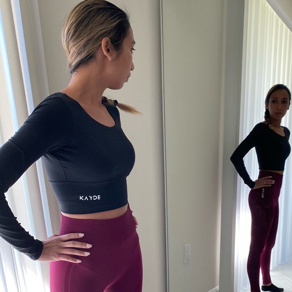 Scarlet Long Sleeve (Black🖤) - Picture 2 of 3